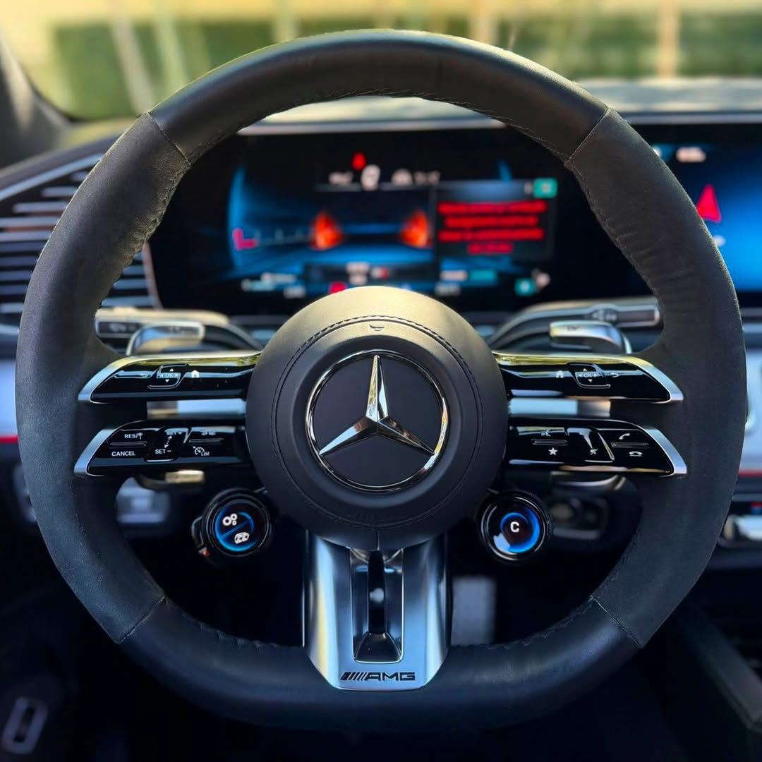 MERCEDES-BENZ GLE53 AMG - Imagem 4