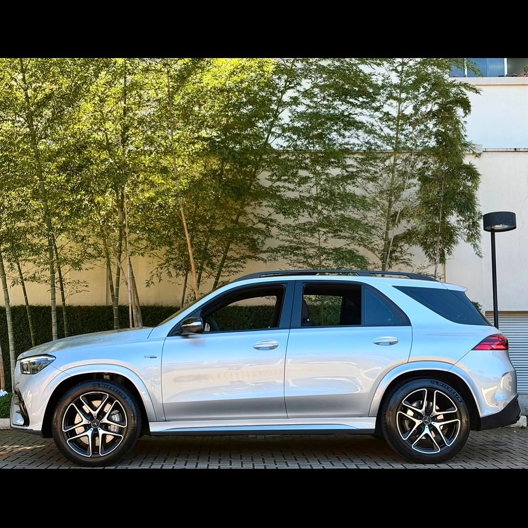 MERCEDES-BENZ GLE53 AMG - Imagem 9