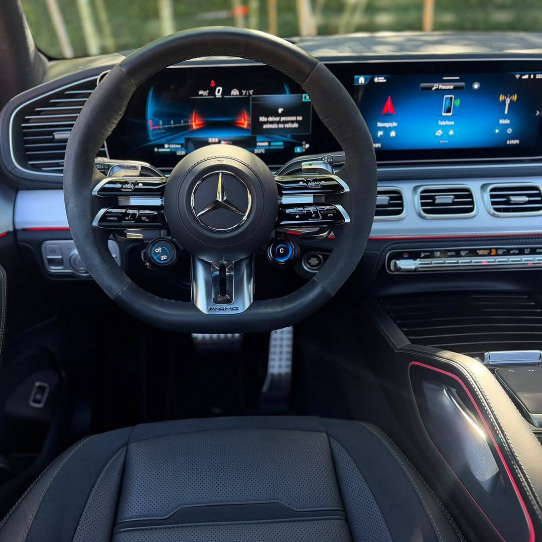 MERCEDES-BENZ GLE53 AMG - Imagem 10