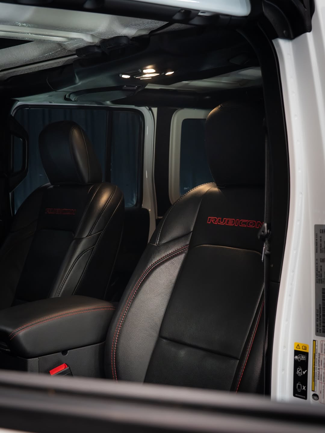 JEEP WRANGLER RUBICON - Imagem 16