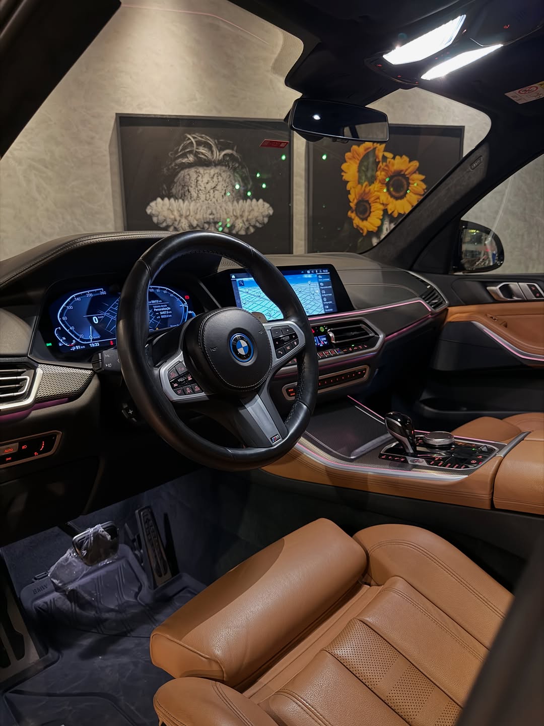 BMW X5 XDRIVE 45E - Imagem 16