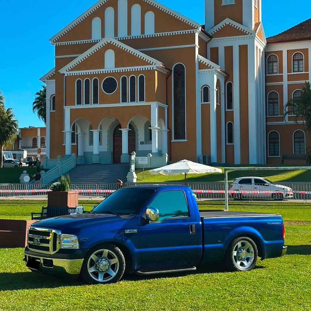 FORD F-250 XL-L - Imagem 2