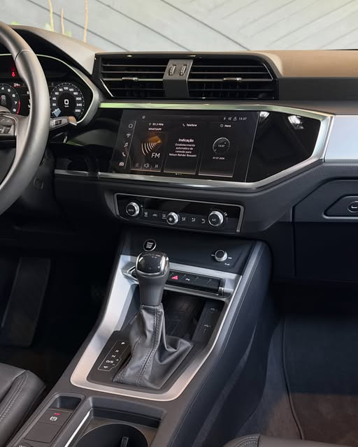 AUDI Q3 40 TFSI GAS. PERFORMANCE QUATTRO TIPTRONIC - Imagem 7