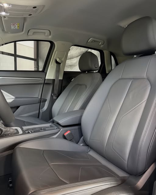 AUDI Q3 40 TFSI GAS. PERFORMANCE QUATTRO TIPTRONIC - Imagem 8