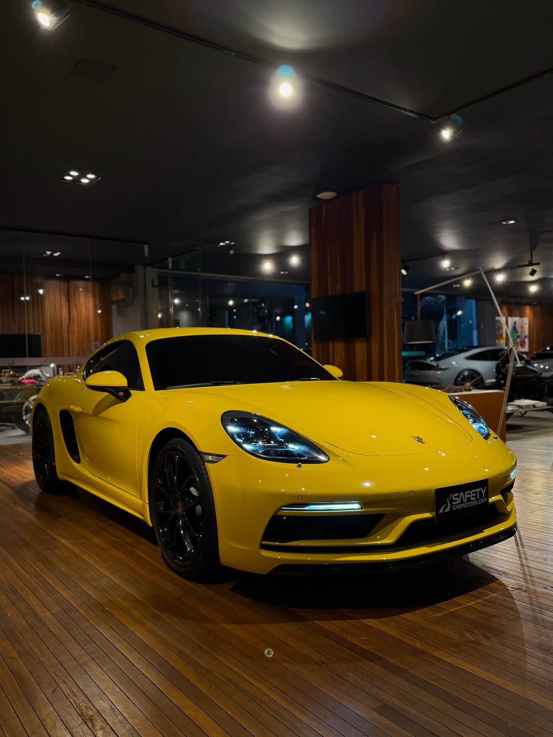 PORSCHE 718 CAYMAN STYLE EDITION - Imagem 2