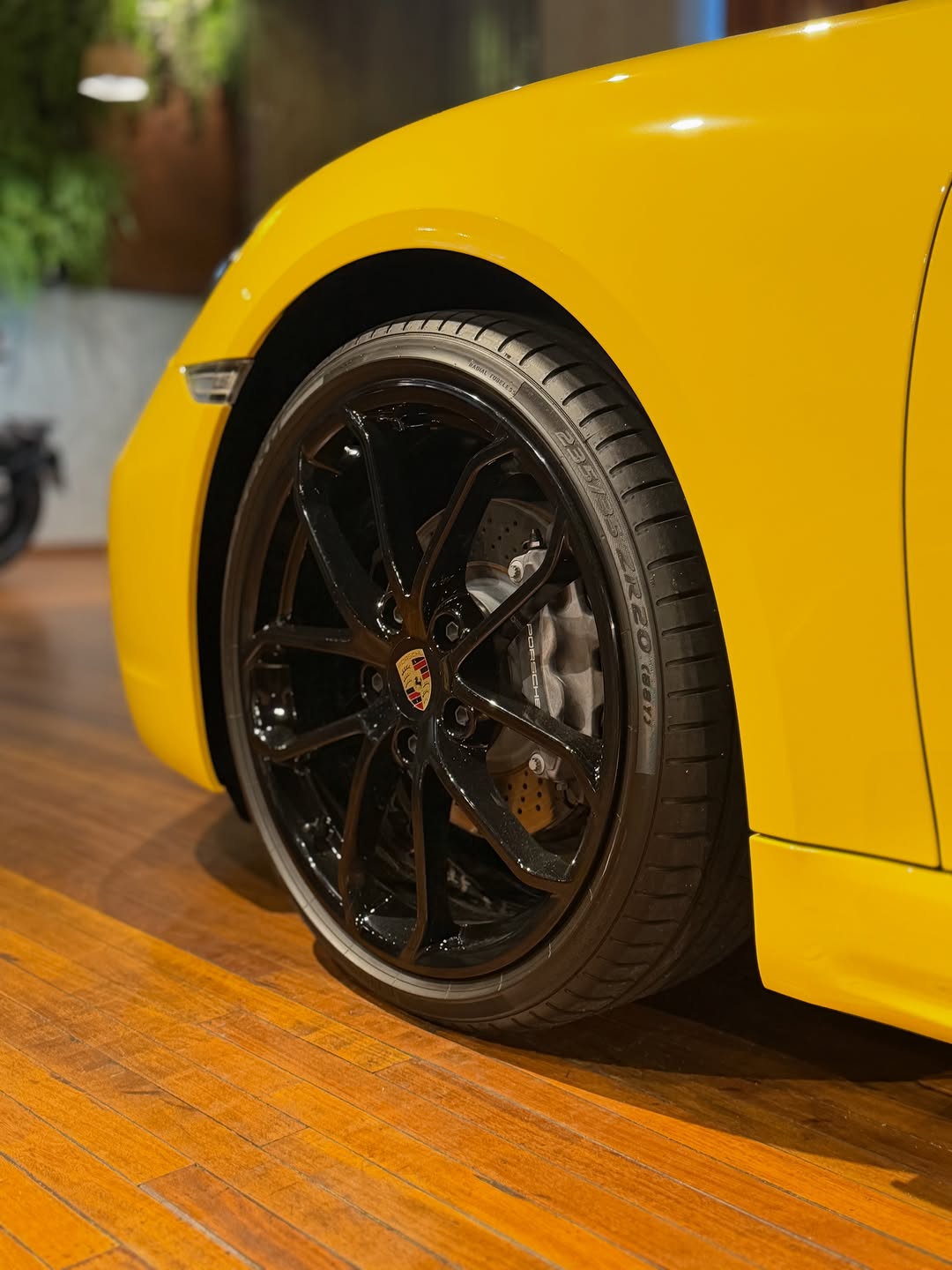 PORSCHE 718 CAYMAN STYLE EDITION - Imagem 9