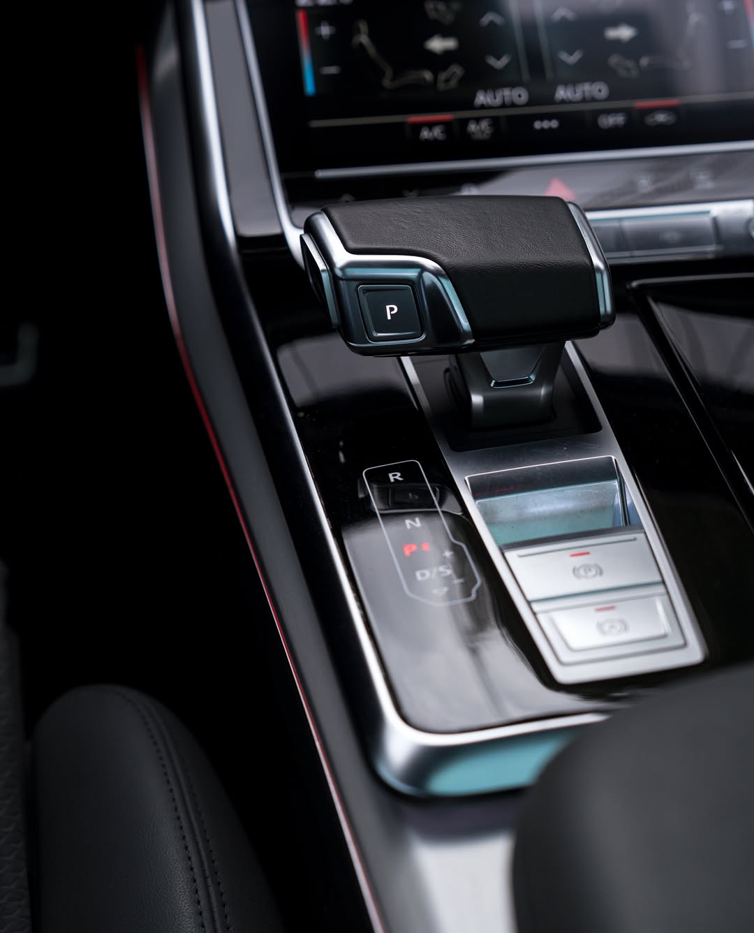 AUDI Q8 PERFORMANCE BLACK - Imagem 6