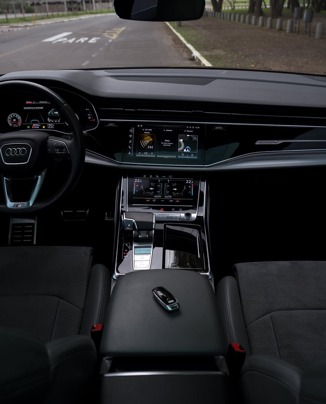AUDI Q8 PERFORMANCE BLACK - Imagem 8