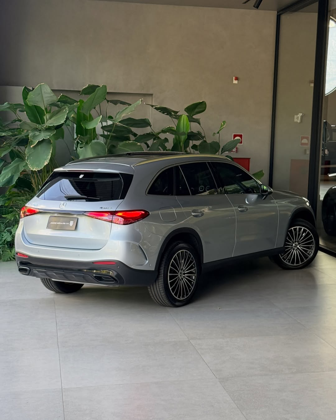MERCEDES-BENZ GLC 300 AMG LINE - Imagem 15