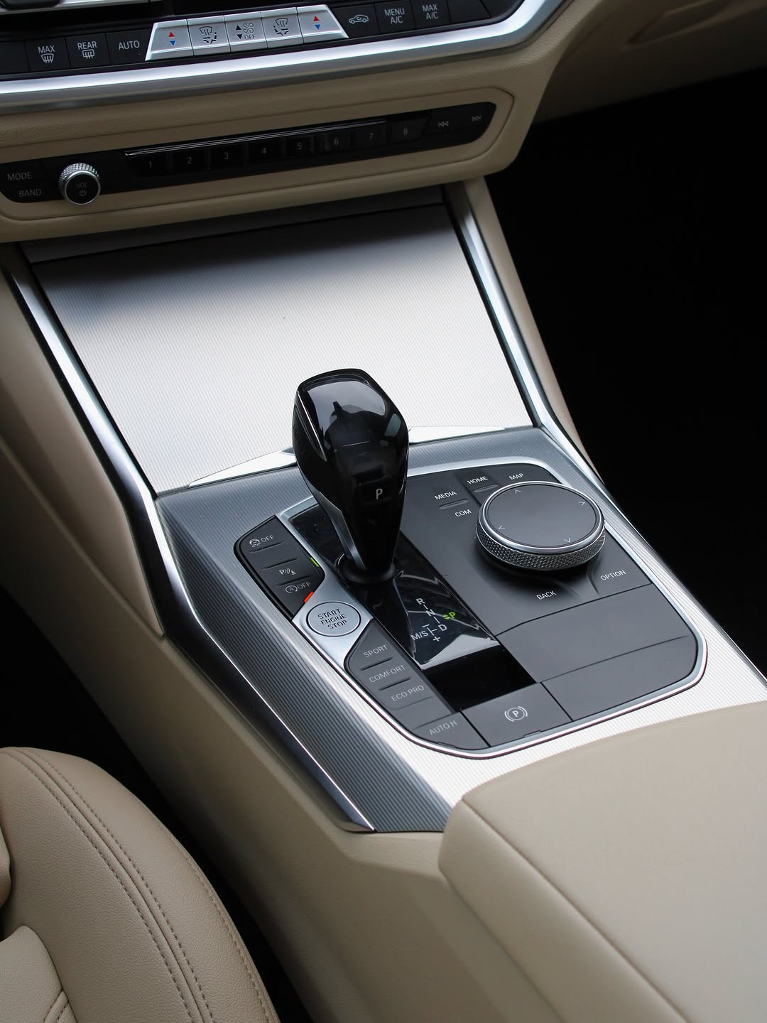 BMW 320I SPORT GP - Imagem 8