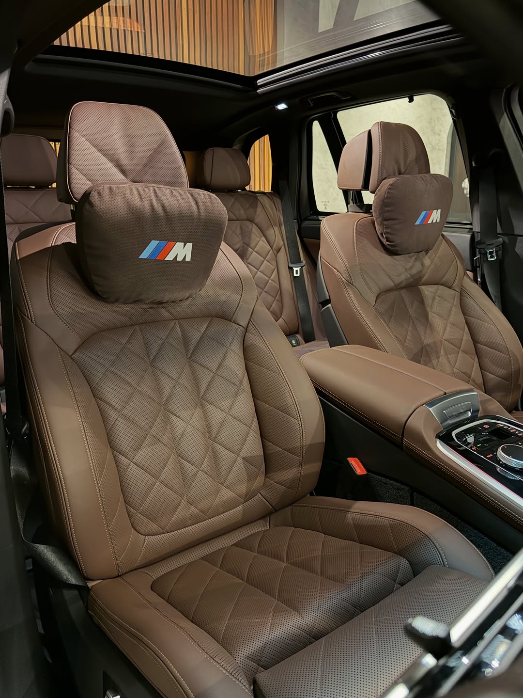 BMW X5 M SPORT TURBO HYBRID - Imagem 12