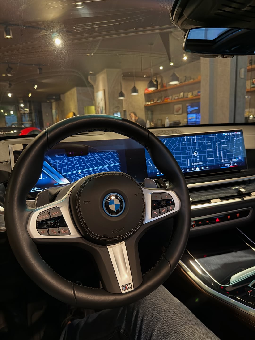 BMW X5 M SPORT TURBO HYBRID - Imagem 15