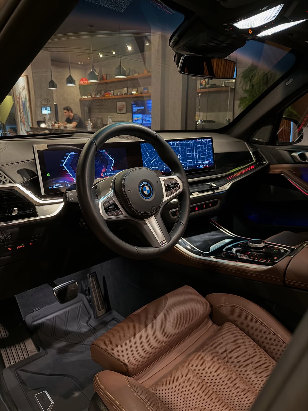 BMW X5 M SPORT TURBO HYBRID - Imagem 7