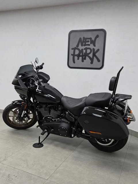 HARLEY-DAVIDSON SOFTAIL LOW RIDER ST - Imagem 12
