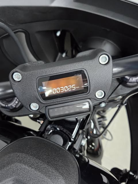 HARLEY-DAVIDSON SOFTAIL LOW RIDER ST - Imagem 16