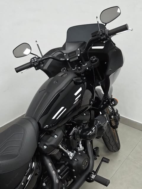 HARLEY-DAVIDSON SOFTAIL LOW RIDER ST - Imagem 7