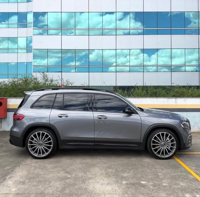 MERCEDES-BENZ GLB GLB35 AMG - Imagem 4