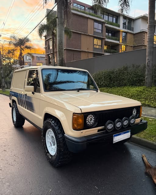 ISUZU TROOPER - Imagem 6