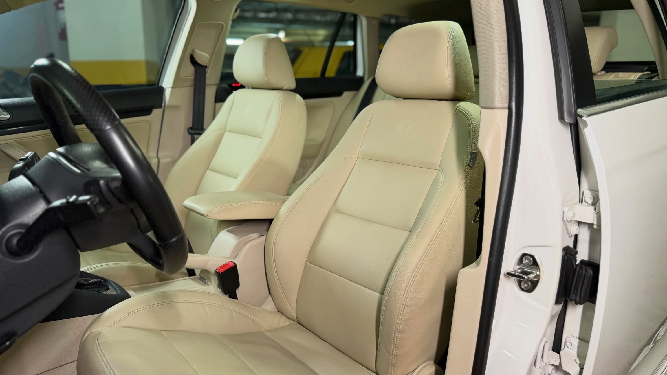 VOLKSWAGEN JETTA VARIANT - Imagem 10