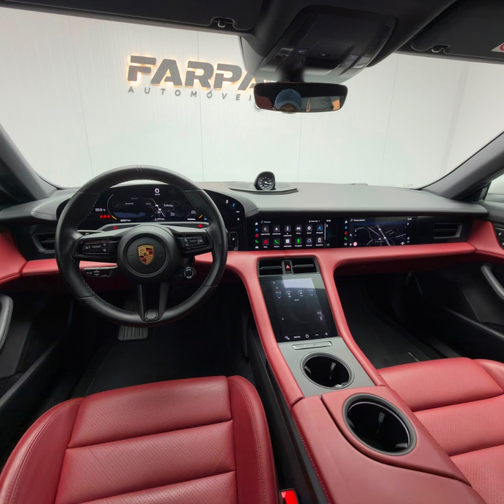 PORSCHE TAYCAN 4 CROSS TURISMO - Imagem 9
