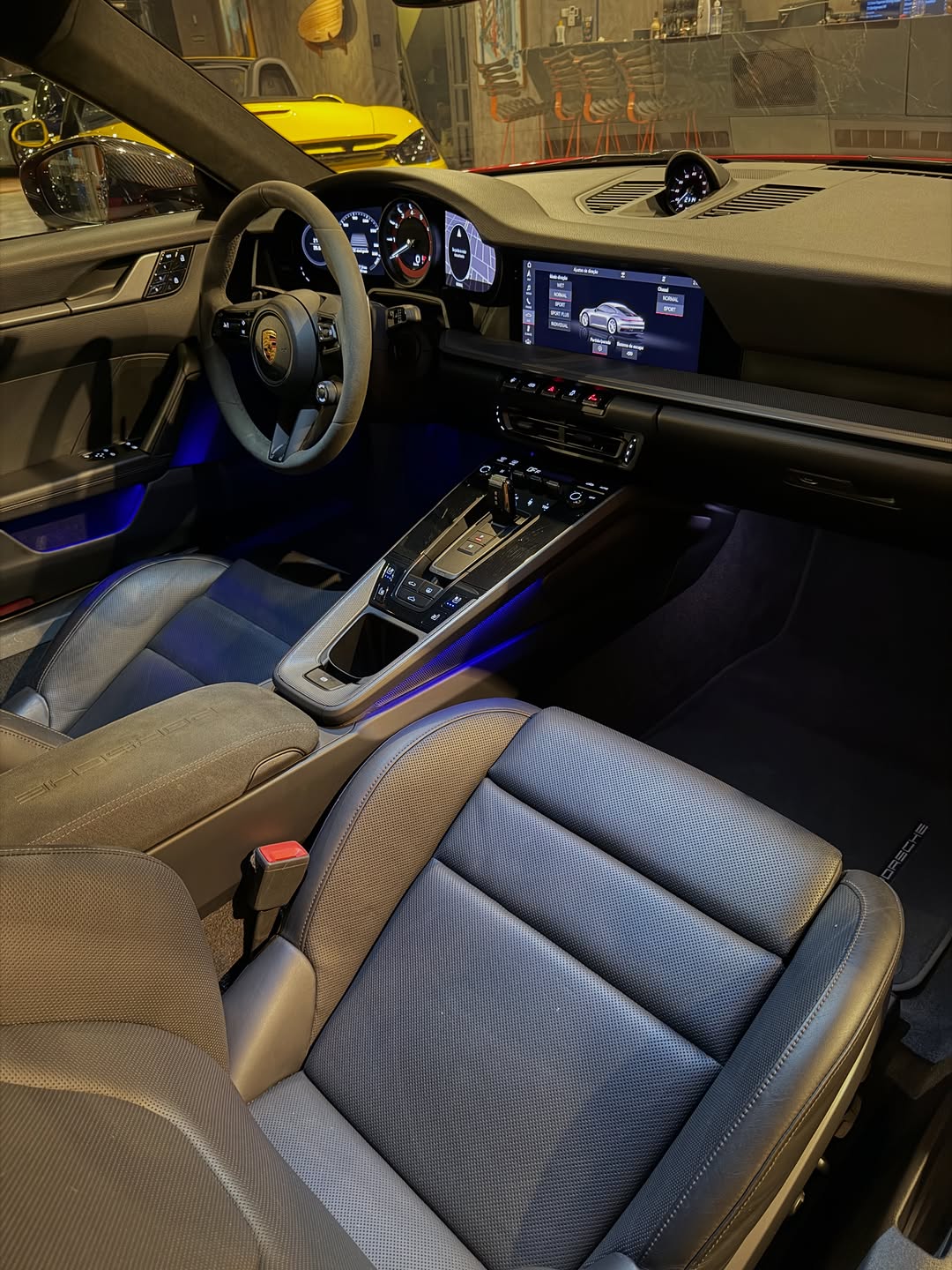 PORSCHE 911 CARRERA S - Imagem 13