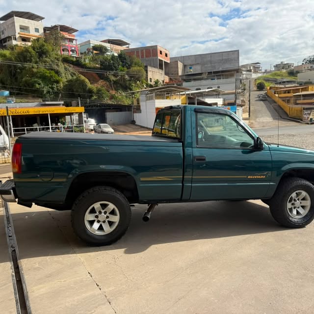 CHEVROLET SILVERADO - Imagem 7