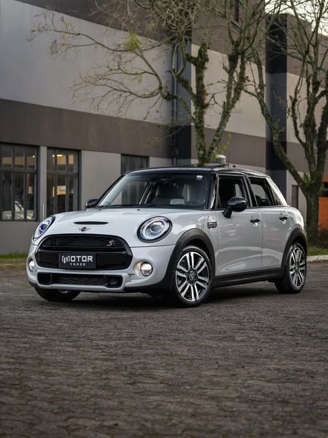 MINI COOPER S - Imagem 1