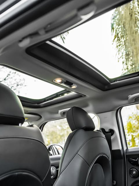 MINI COOPER S - Imagem 11