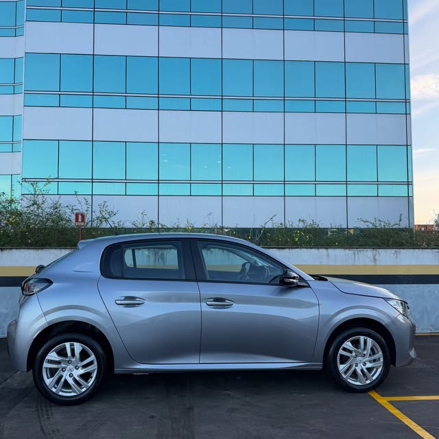 PEUGEOT 208 ACTIVE - Imagem 4
