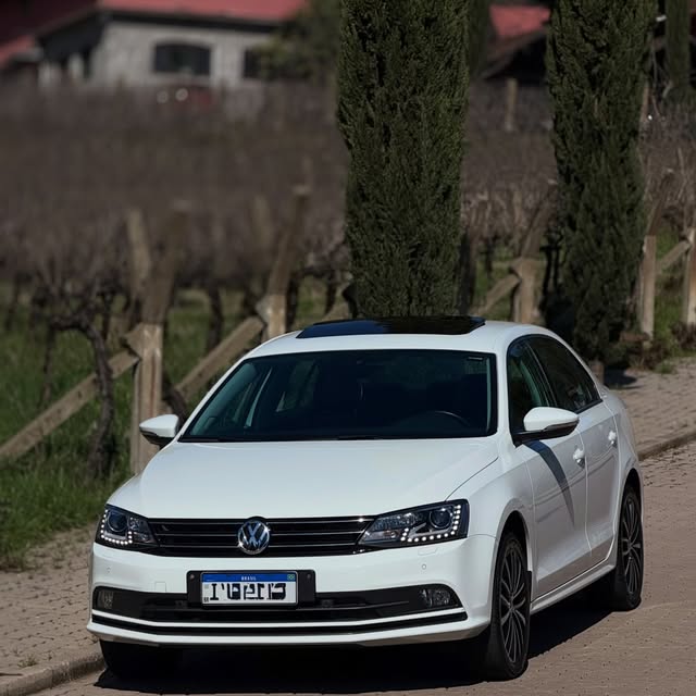 VOLKSWAGEN JETTA 2.0 TSI - Imagem 14