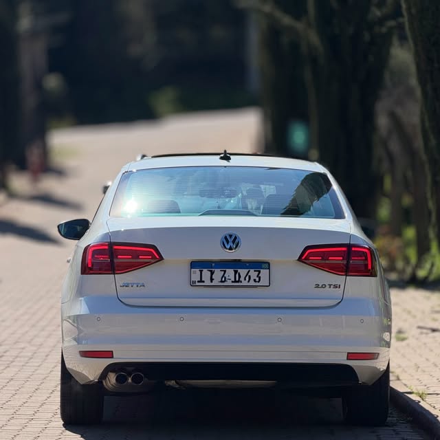 VOLKSWAGEN JETTA 2.0 TSI - Imagem 16
