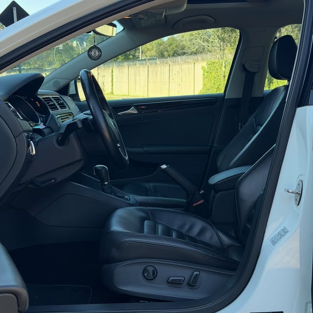 VOLKSWAGEN JETTA 2.0 TSI - Imagem 7