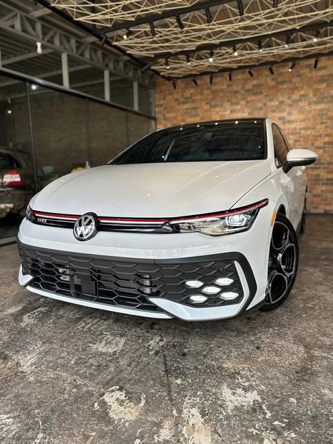 VOLKSWAGEN GOLF GTI AUTOBAHN - Imagem 2