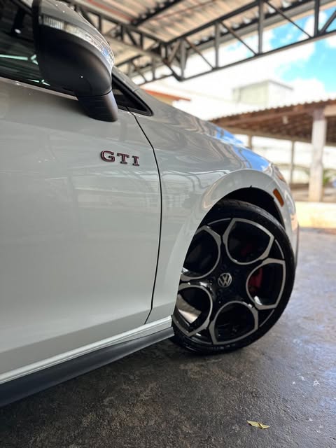VOLKSWAGEN GOLF GTI AUTOBAHN - Imagem 13