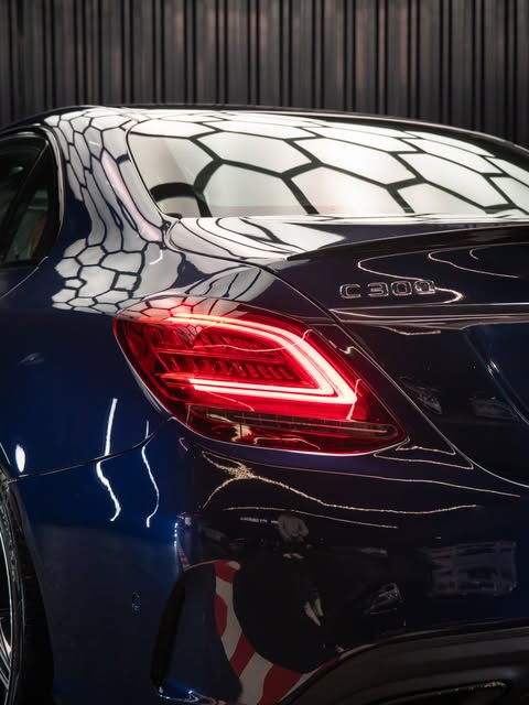 MERCEDES-BENZ C300 SPORT - Imagem 16
