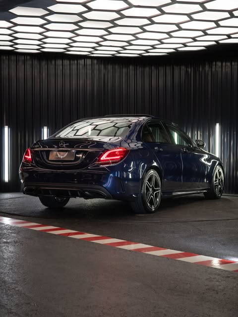 MERCEDES-BENZ C300 SPORT - Imagem 18