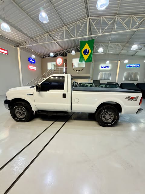 FORD F-250 XLT - Imagem 2