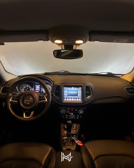 JEEP COMPASS LONGITUDE - Imagem 3