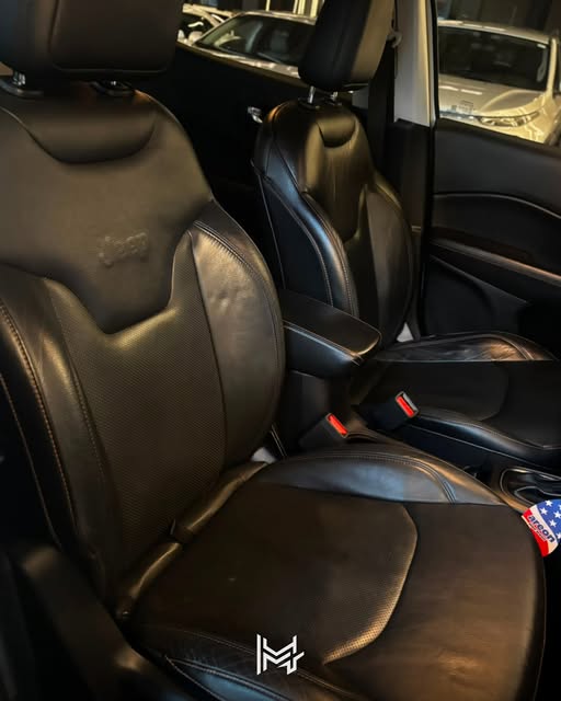 JEEP COMPASS LONGITUDE - Imagem 5