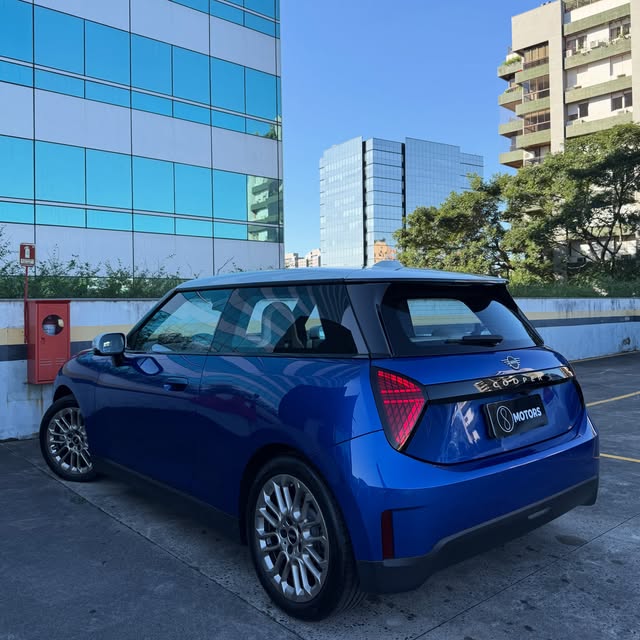 MINI COOPER SE - Imagem 6