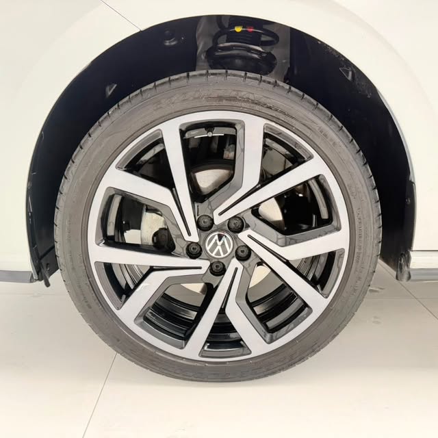VOLKSWAGEN VIRTUS EXCLUSIVE 250TSI - Imagem 8