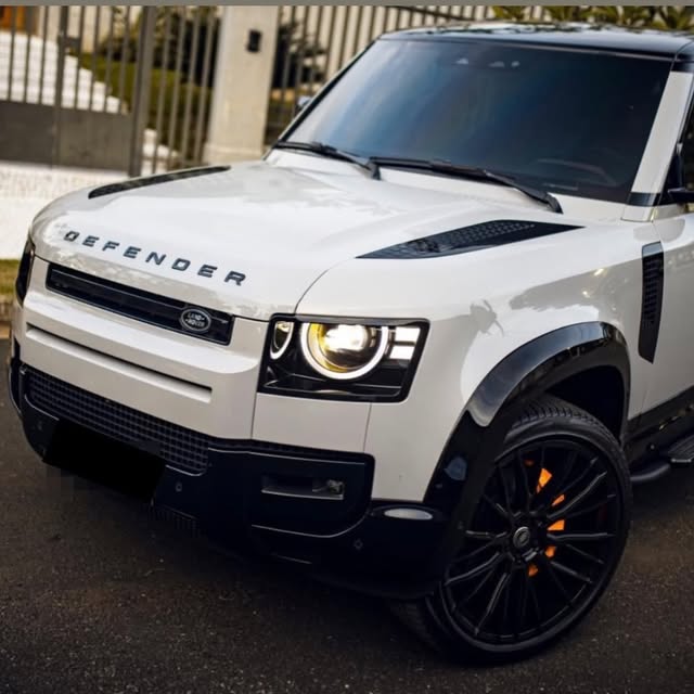LAND ROVER DEFENDER X-DYNAMIC HSE - Imagem 3