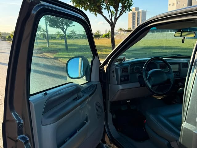 FORD F-250 XL-L - Imagem 12