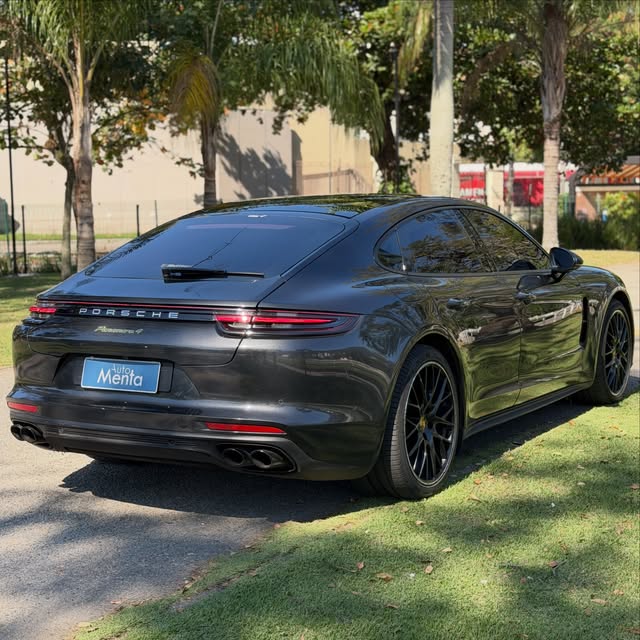 PORSCHE PANAMERA 4 E-HYBRID - Imagem 4