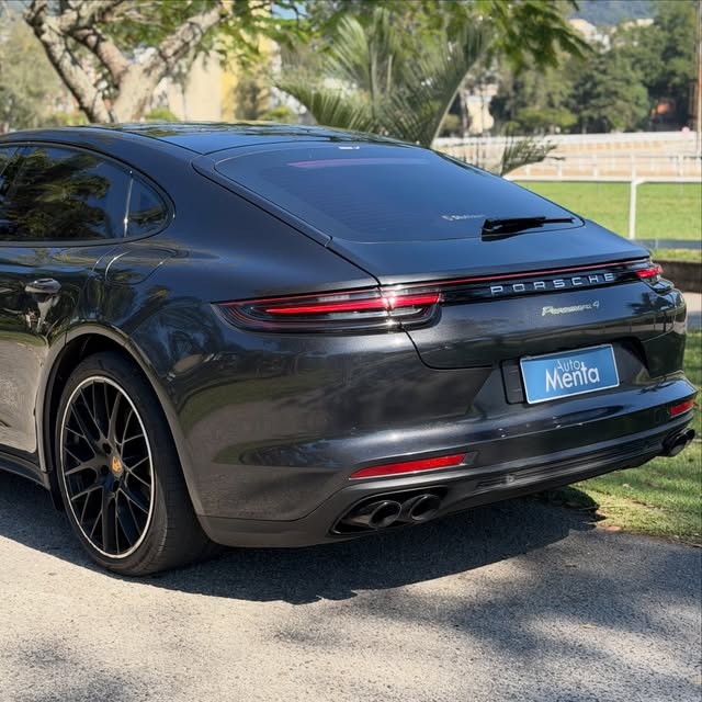 PORSCHE PANAMERA 4 E-HYBRID - Imagem 5
