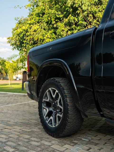 RAM 1500 LARAMIE - Imagem 16