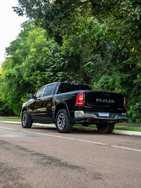 RAM 1500 LARAMIE - Imagem 10