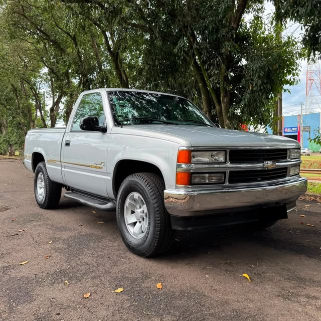 CHEVROLET SILVERADO - Imagem 4
