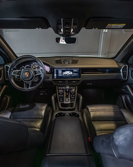 PORSCHE CAYENNE - Imagem 5