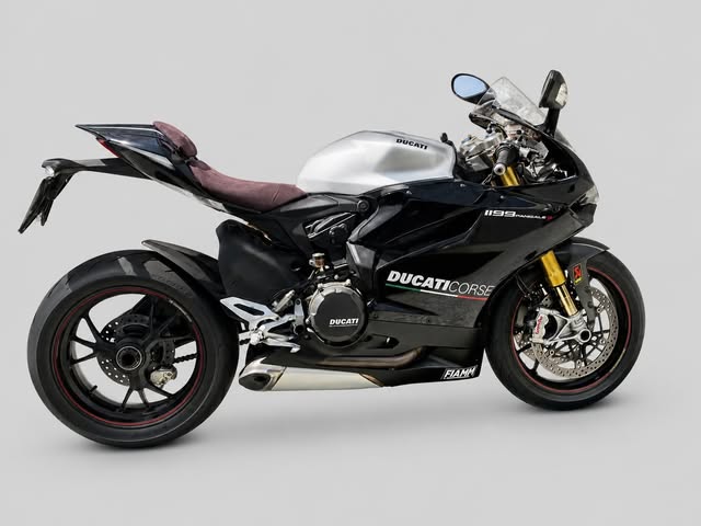 DUCATI PANIGALE 1199 S - Imagem 1